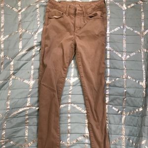 American Eagle tan khakis